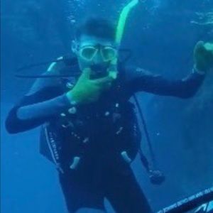 Meet your Posher, Alex